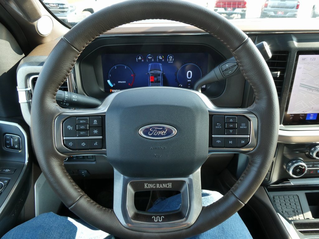 Used 2025 Ford F350 King Ranch w/ Chrome Package image 39