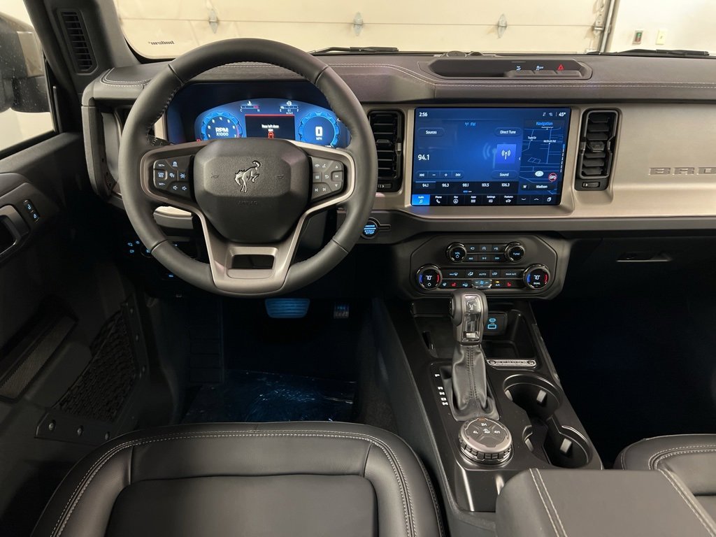 New 2025 Ford Bronco Outer Banks image 8