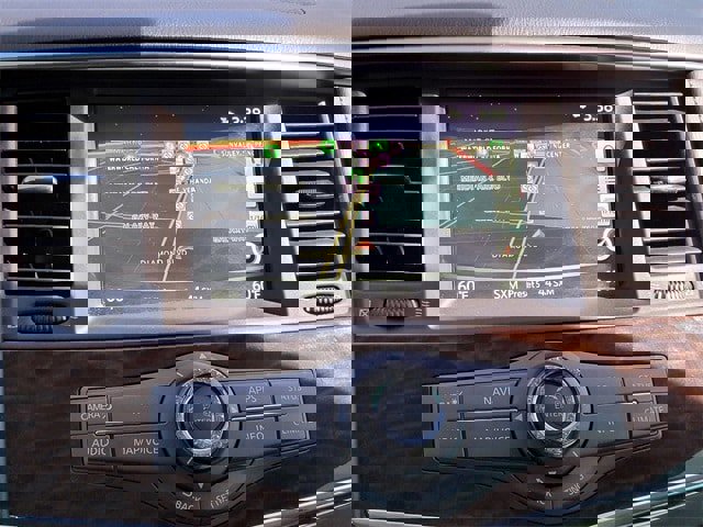 Used 2020 Nissan Armada Platinum image 18