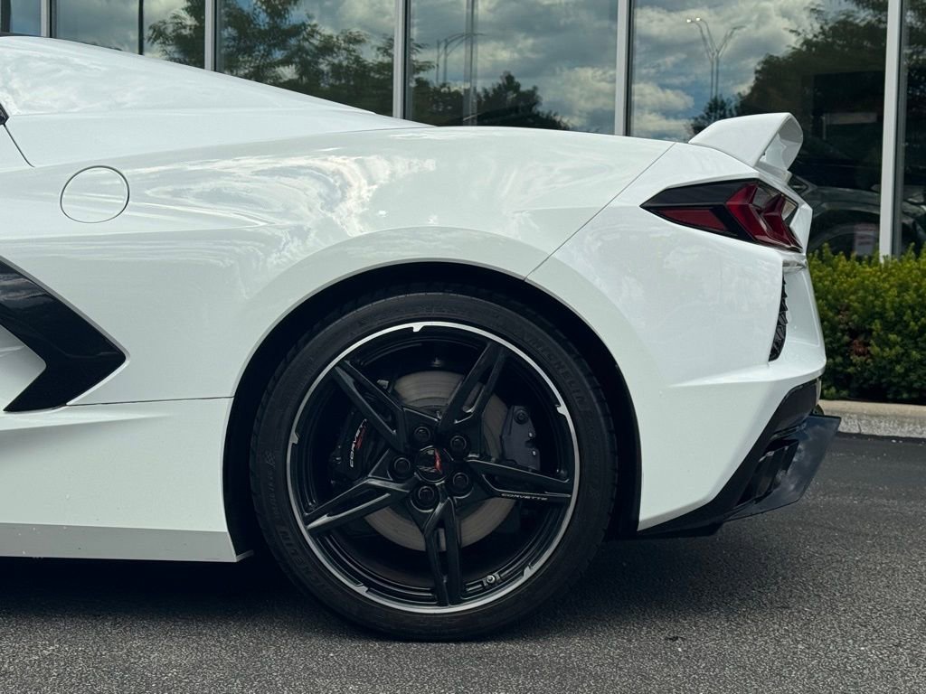Used 2023 Chevrolet Corvette Stingray w/ Z51 Performance Package image 19