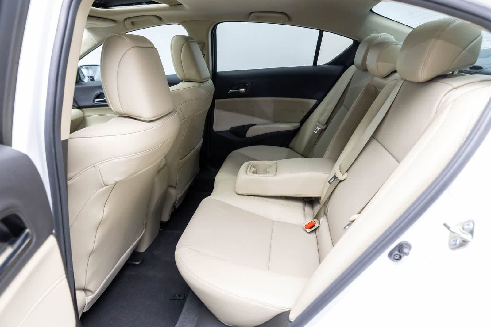 Used 2018 Acura ILX w/ Premium Package image 12