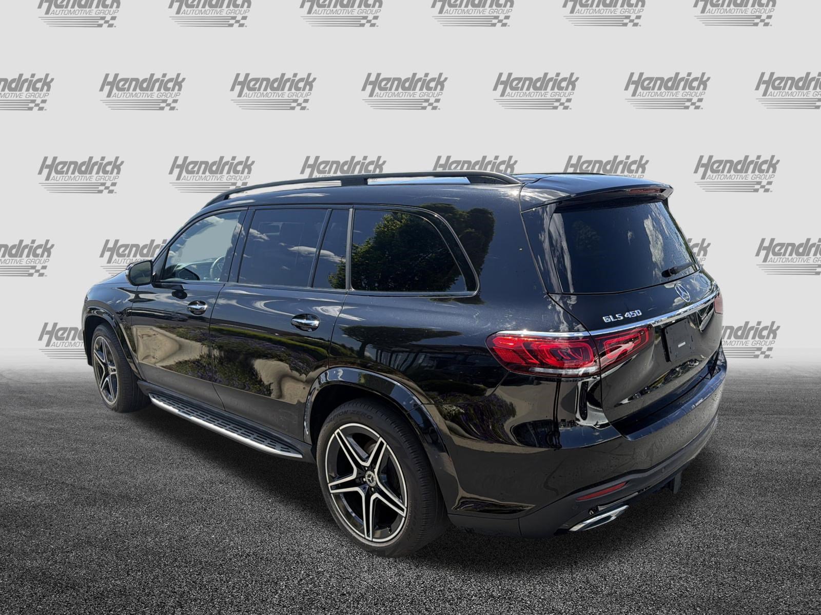 Used 2023 Mercedes-Benz GLS 450 4MATIC image 8