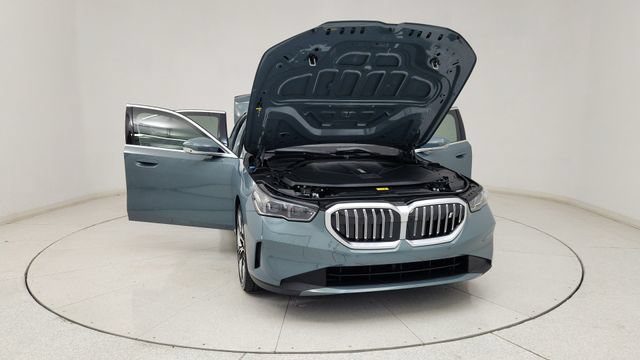 Used 2026 BMW i5 eDrive40 AWD/4WD image 14