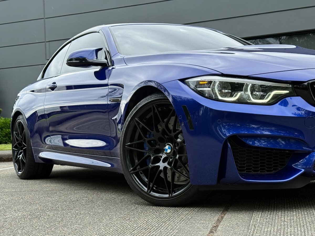 Used 2020 BMW M4 Convertible w/ Competition Package RWD image 3