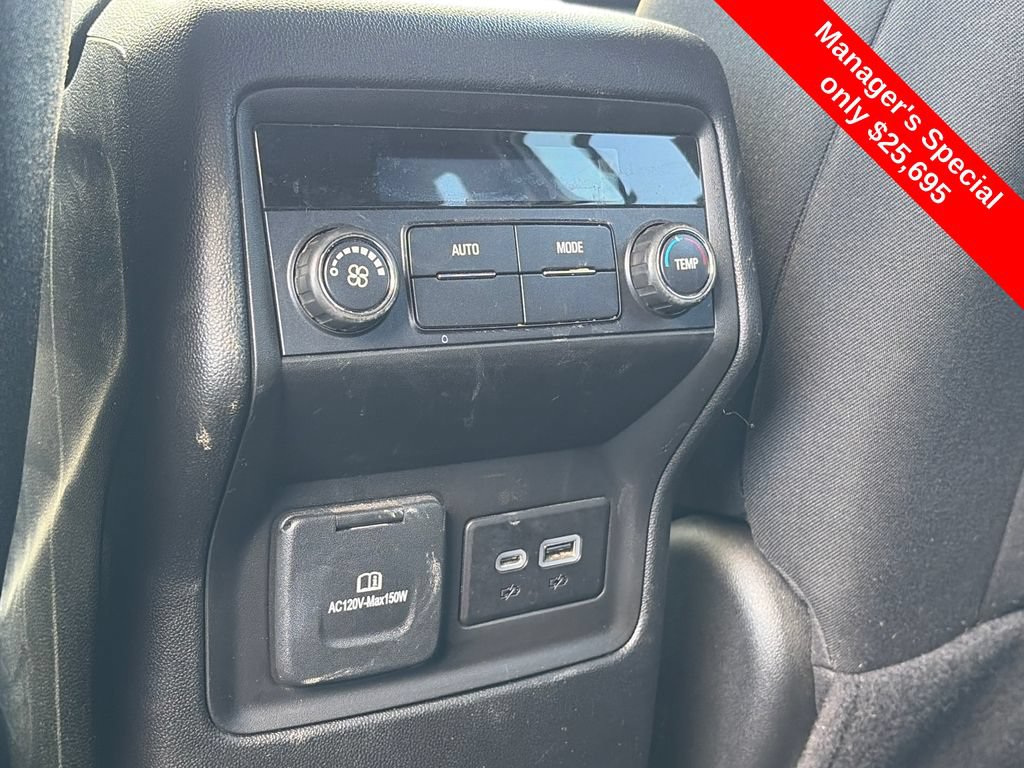 Used 2023 GMC Acadia SLE w/ Driver Convenience Package AWD/4WD image 12