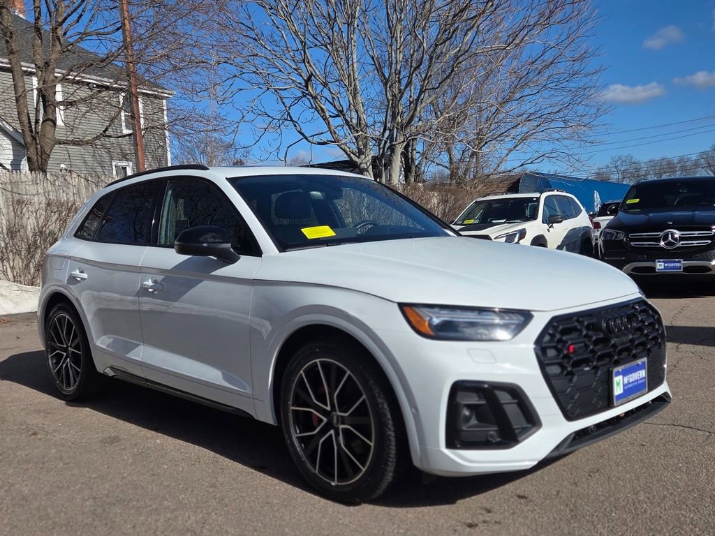 Used 2024 Audi SQ5 Prestige image 6