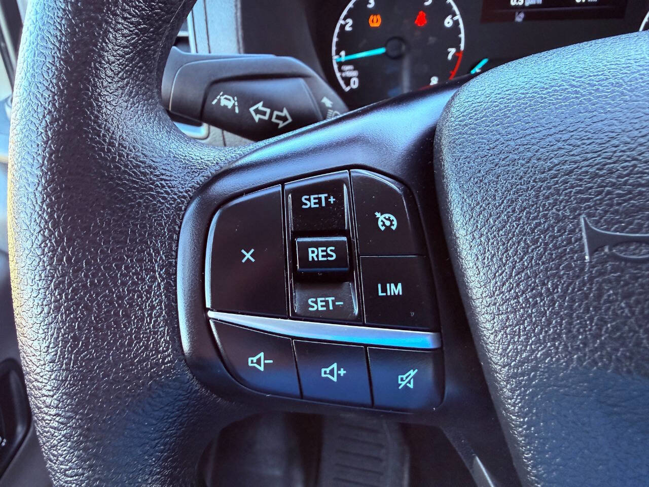 Used 2023 Ford Transit 250 Low Roof AWD w/ Exterior Upgrade Package image 26