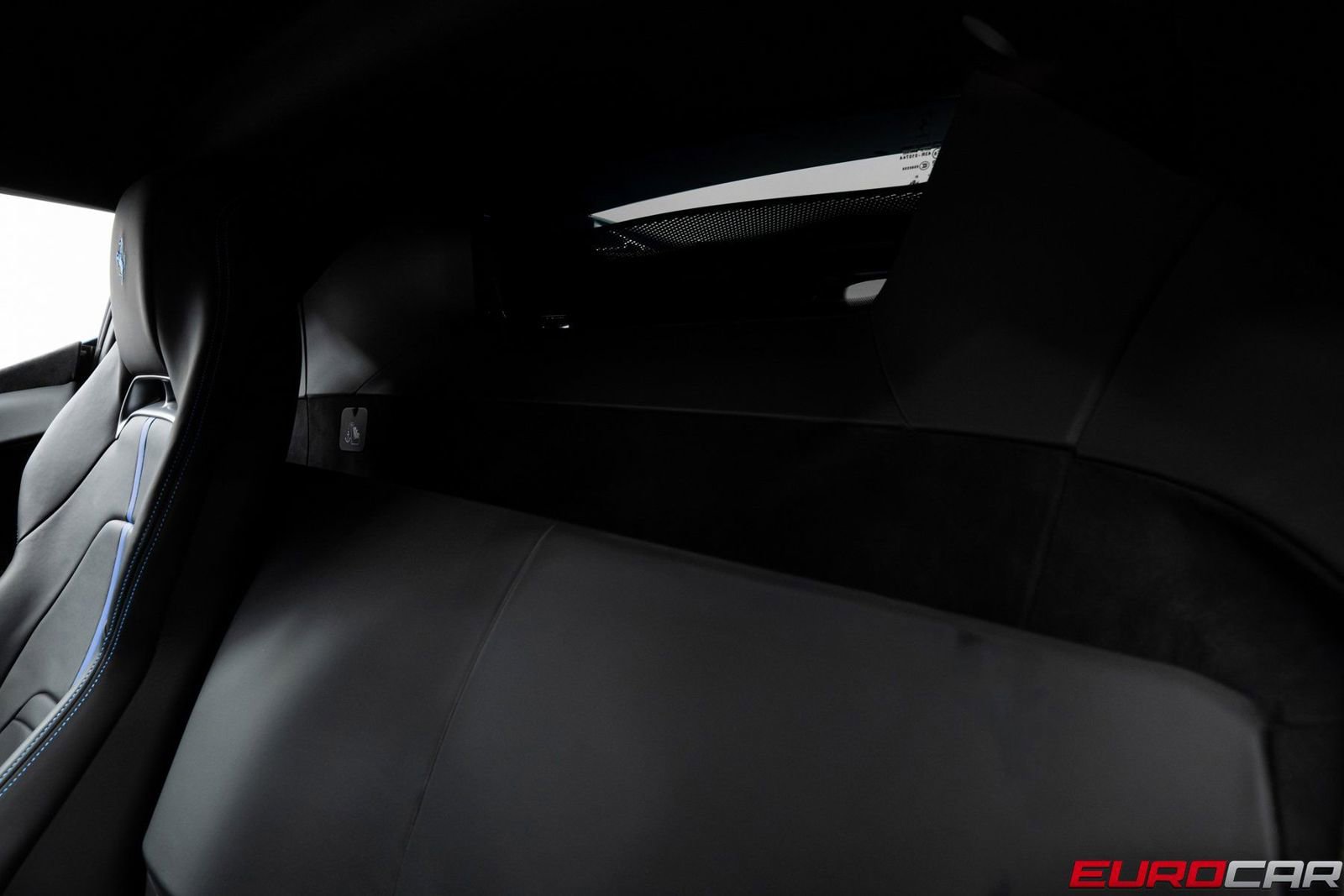 Used 2022 Ferrari SF90 Stradale image 37