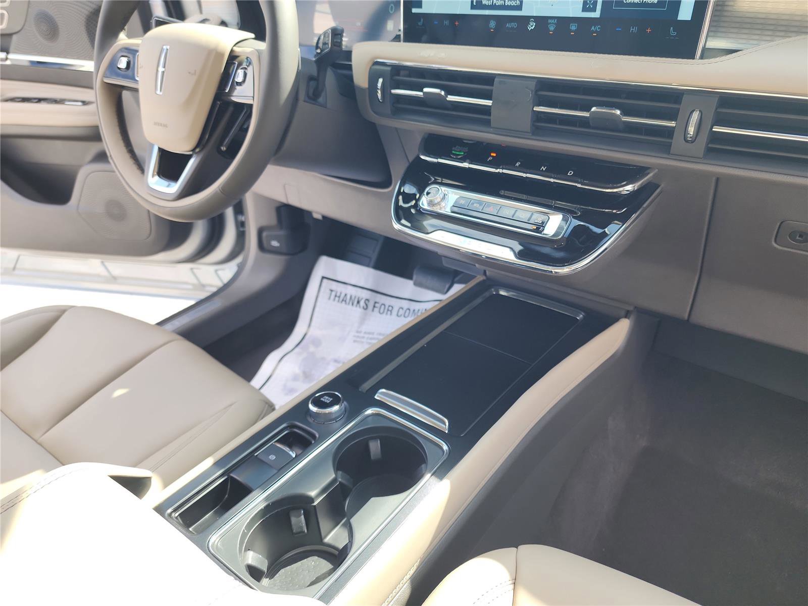 Used 2024 Lincoln Corsair FWD image 26