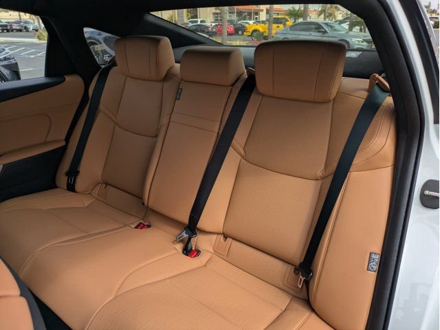 New 2026 Lexus ES 350e FWD image 20