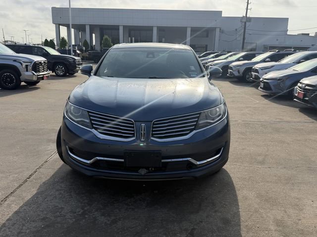 Used 2018 Lincoln MKX Reserve w/ Lincoln MKX Climate Package image 2