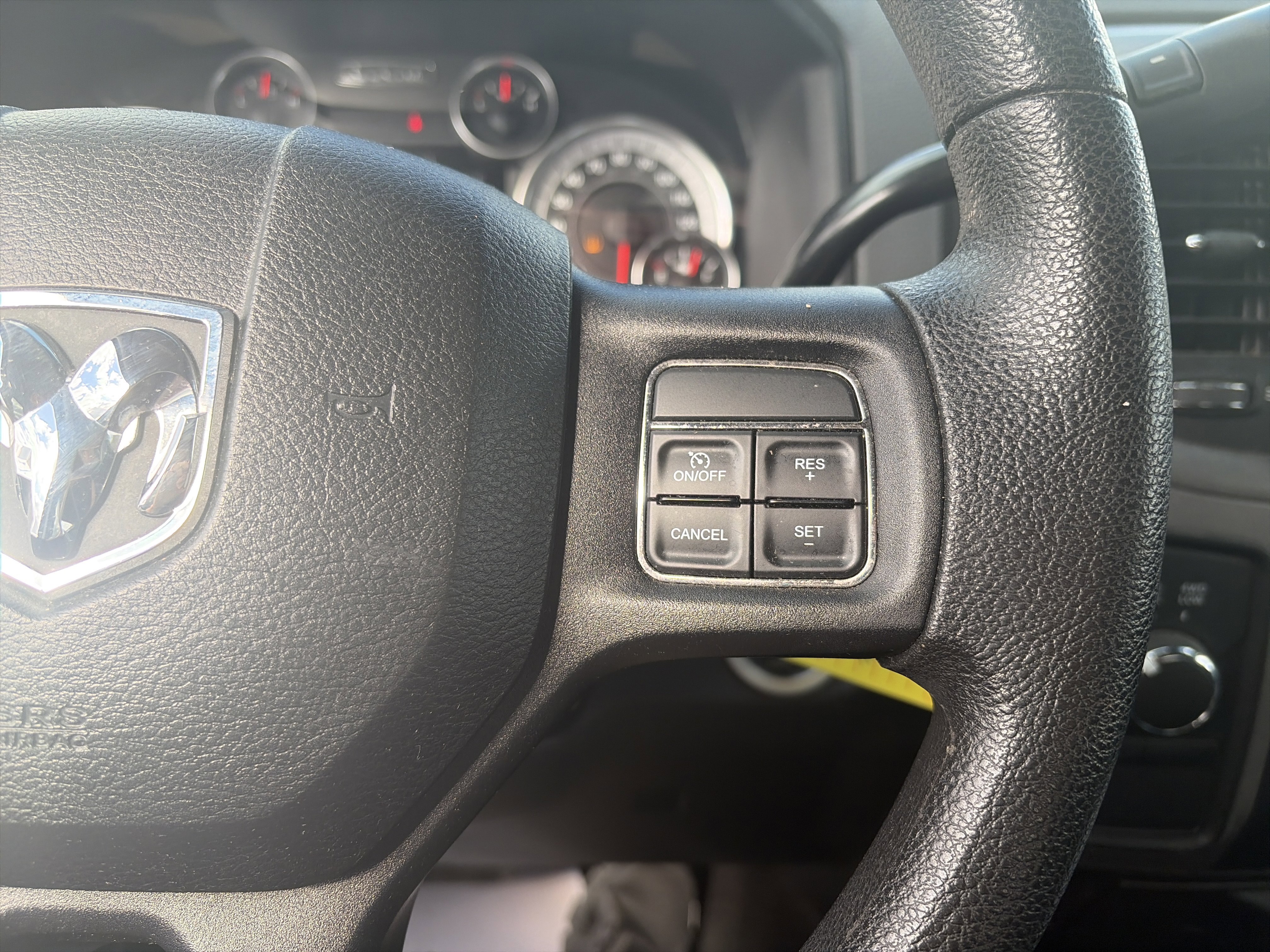 Used 2013 RAM 1500 Express AWD/4WD image 19