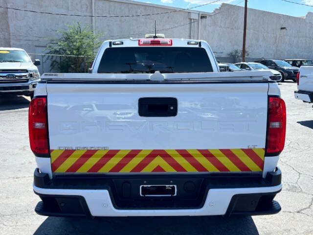 Used 2022 Chevrolet Colorado LT w/ Fleet Safety Package RWD image 4