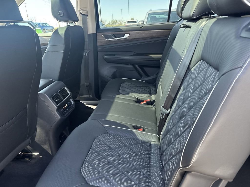 New 2025 Volkswagen Atlas SEL Premium R-Line image 14
