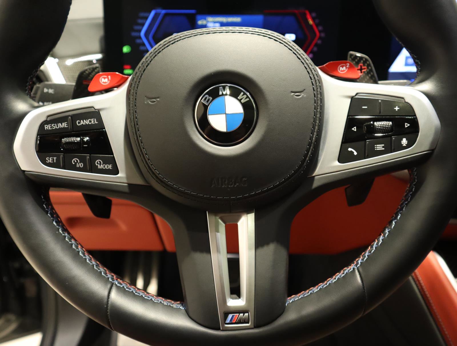 Used 2025 BMW X6 M Competition w/ Executive Package image 29