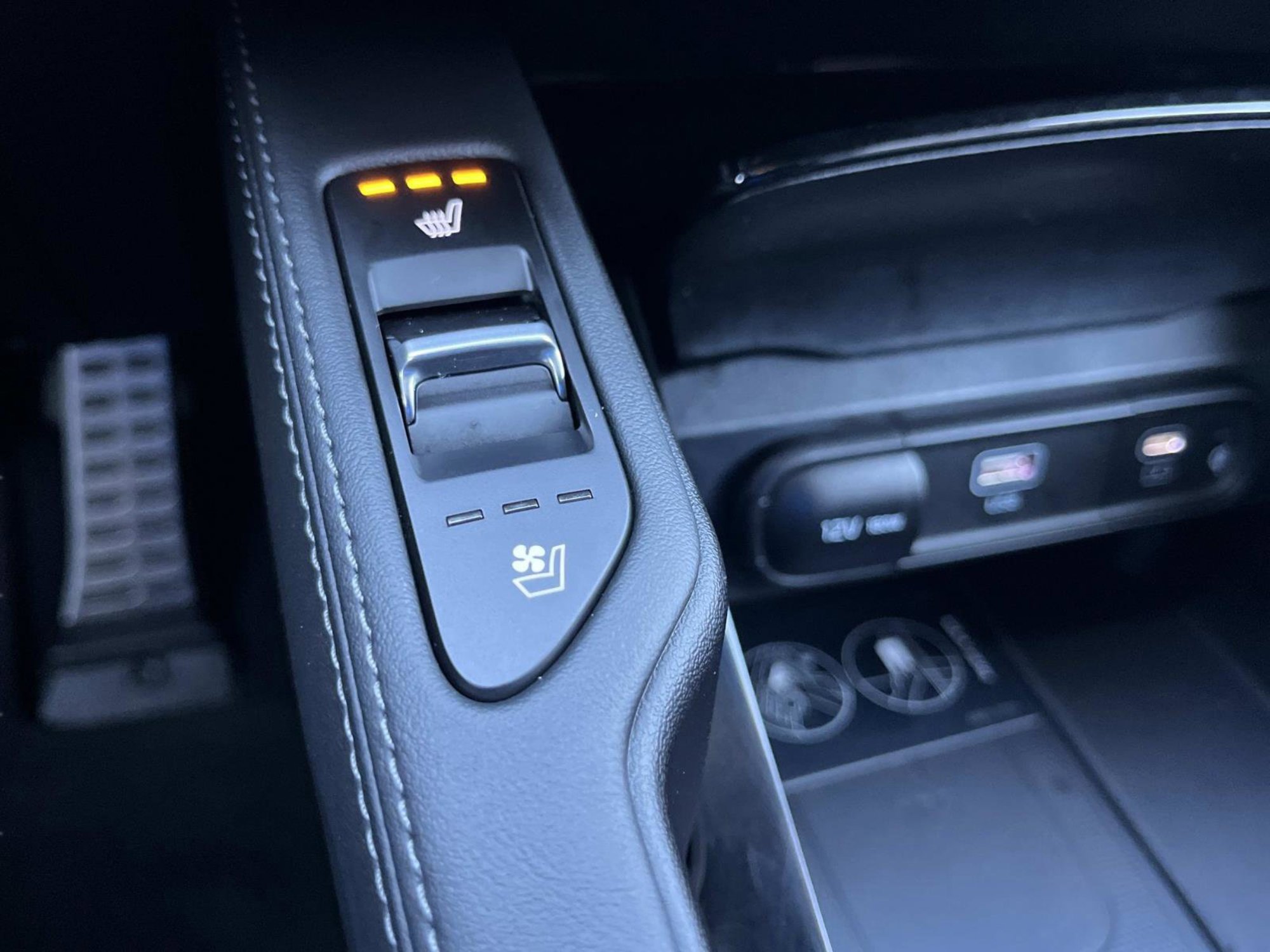 Used 2024 Kia Telluride SX Prestige image 10