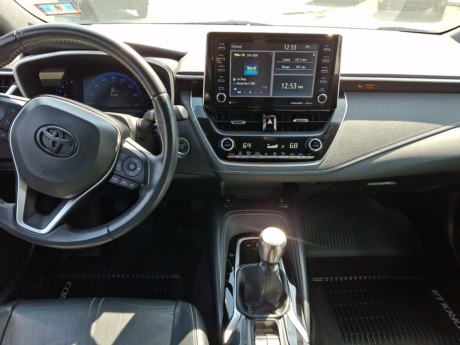 Used 2020 Toyota Corolla XSE image 15