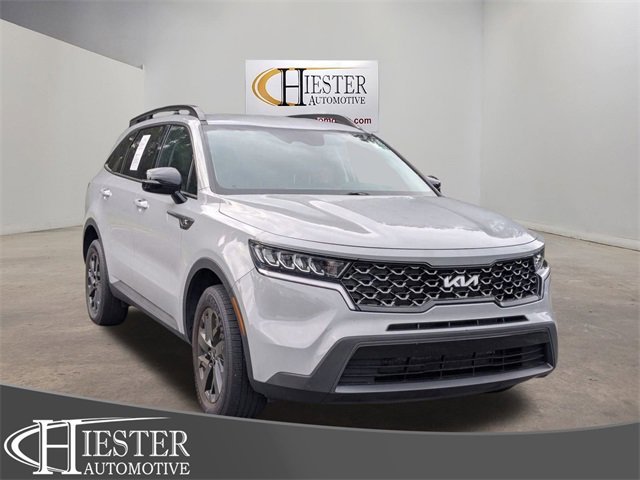 Used 2023 Kia Sorento S