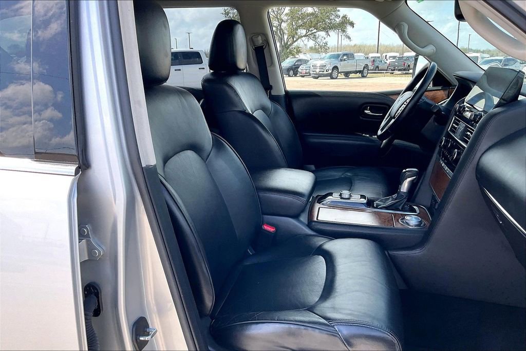 Used 2024 Nissan Armada SL w/ Captain's Chairs Package AWD/4WD image 30