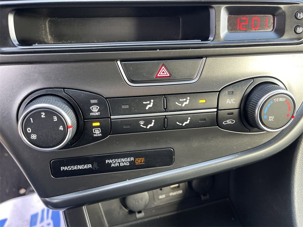 Used 2015 Kia Optima LX image 17