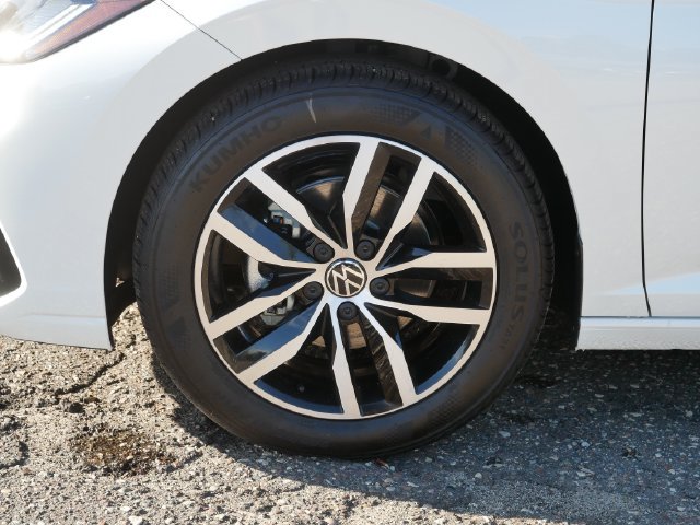 New 2026 Volkswagen Jetta SE FWD image 5