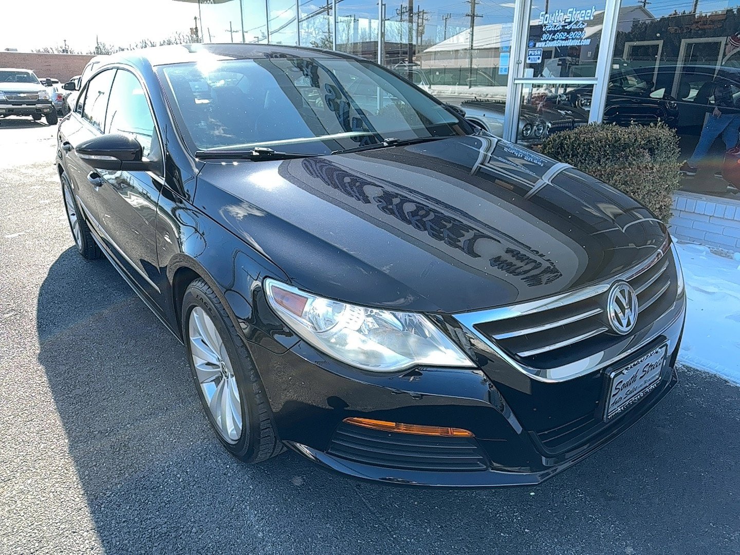 Used 2012 Volkswagen CC Sport FWD image 3