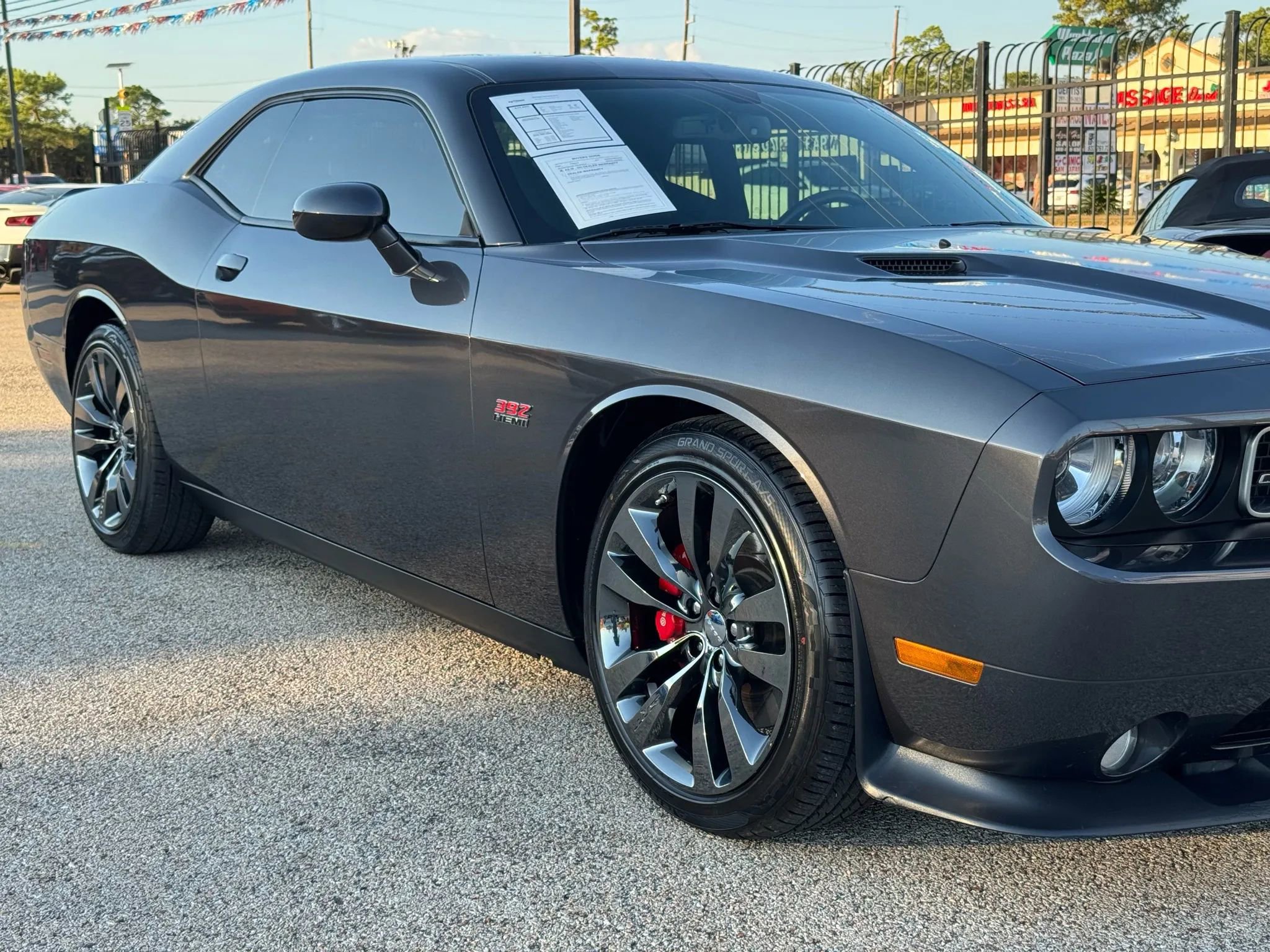 Used 2014 Dodge Challenger SRT8 w/ Harman/Kardon Audio Group image 20