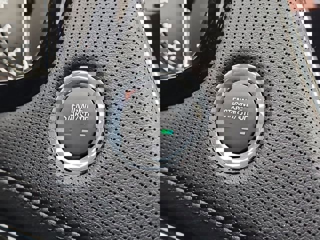 New 2025 Cadillac XT5 Premium Luxury image 24