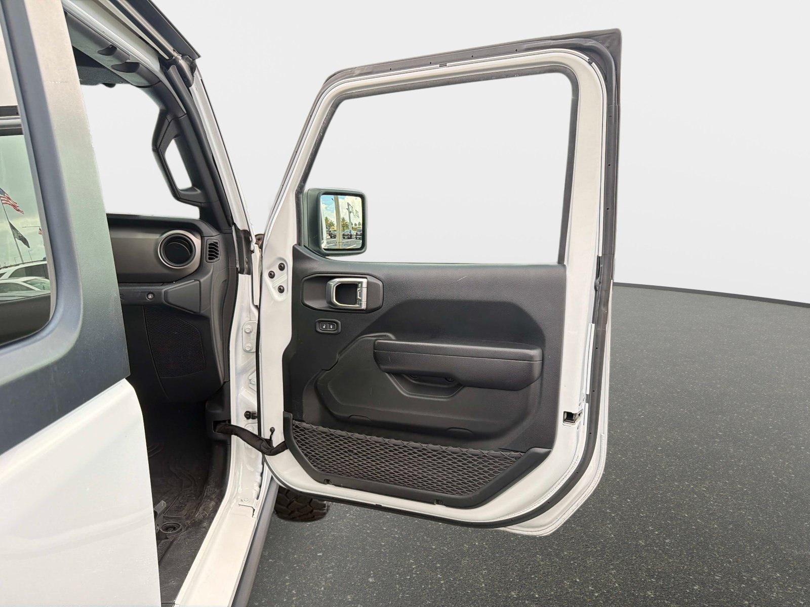 Used 2021 Jeep Wrangler Sport AWD/4WD image 22