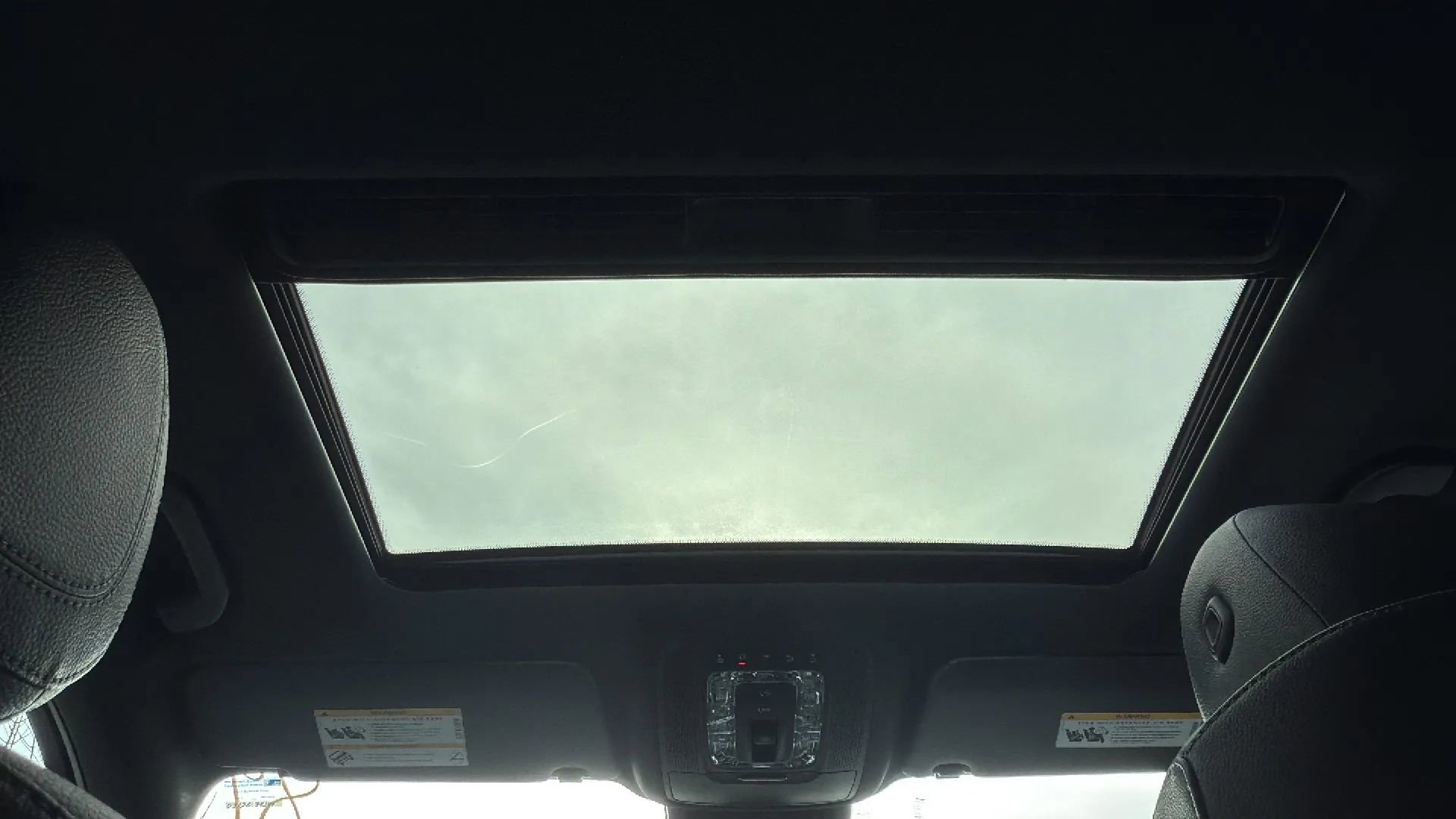 Used 2021 Mercedes-Benz GLE 350 4MATIC image 30