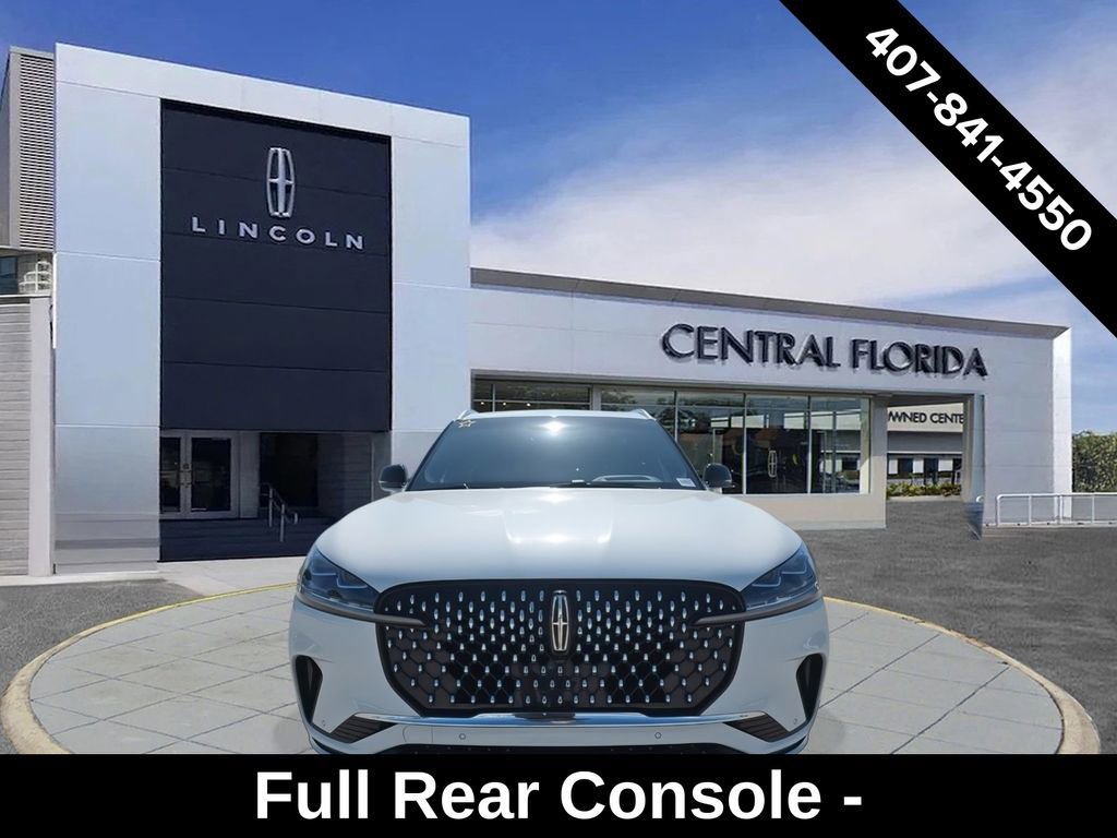 Used 2025 Lincoln Aviator Black Label image 2