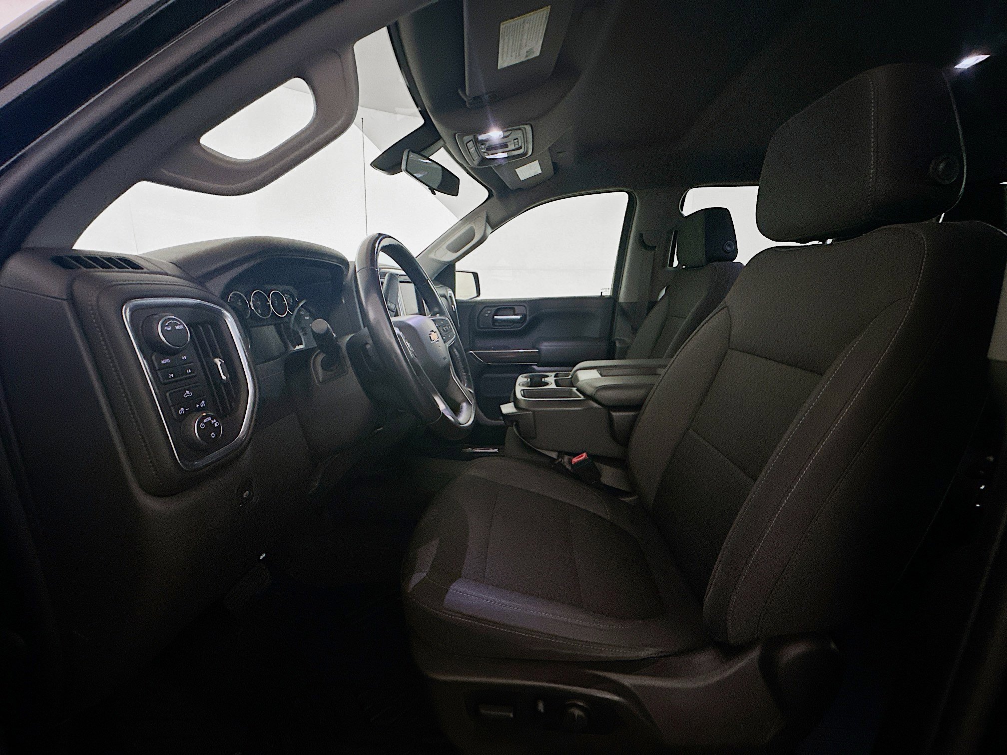 Used 2021 Chevrolet Silverado 1500 LT w/ Texas Edition Plus image 13