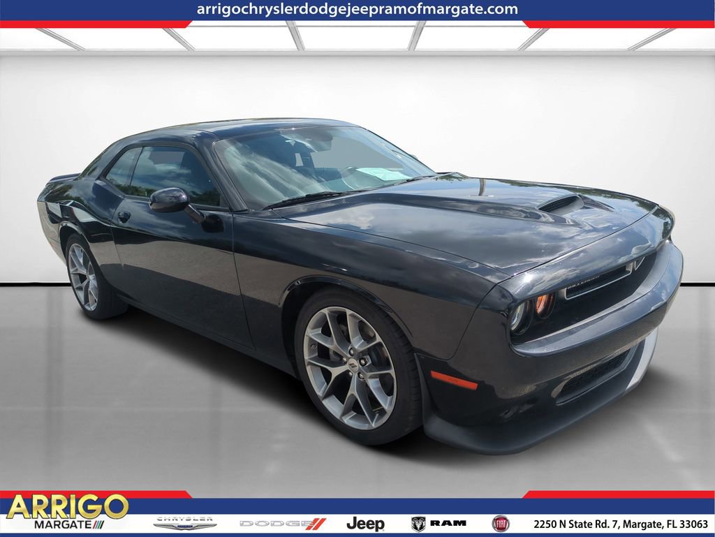 Used 2022 Dodge Challenger GT image 1