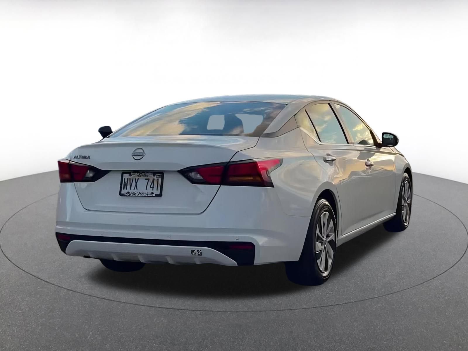 Used 2023 Nissan Altima 2.5 S image 14