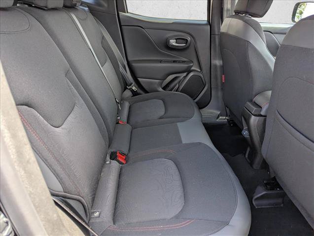 Used 2023 Jeep Renegade Trailhawk AWD/4WD image 30