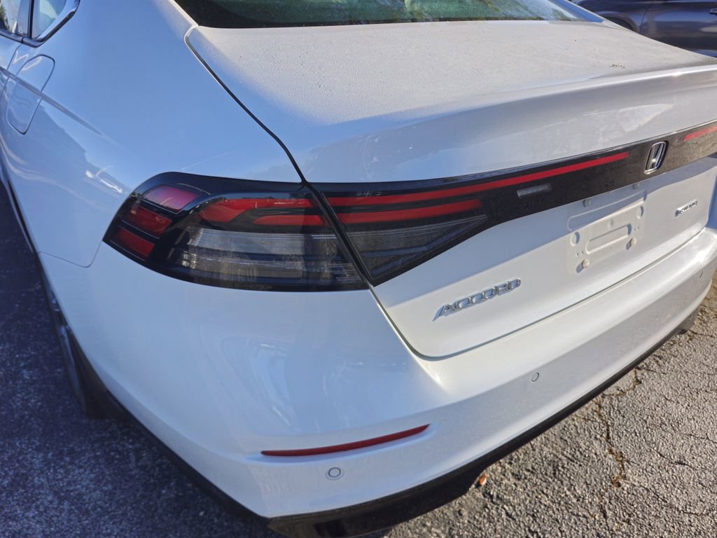Used 2025 Honda Accord EX-L image 12