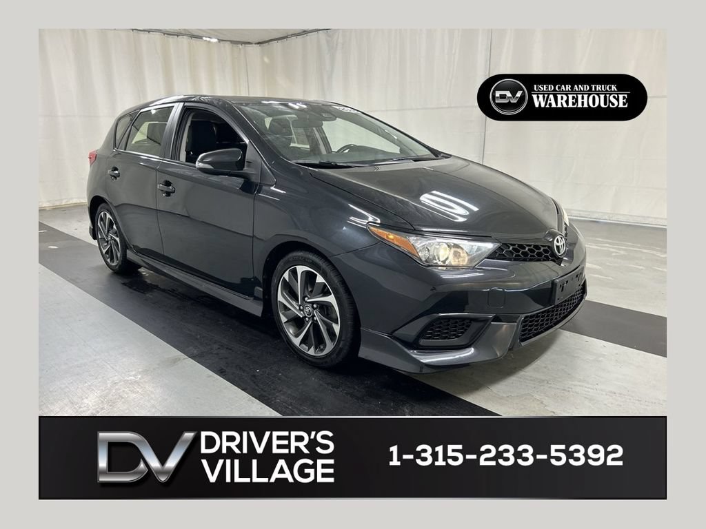 Used 2018 Toyota Corolla iM w/ All-Weather Mat Package FWD image 1