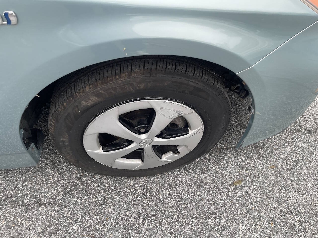 Used 2013 Toyota Prius Two FWD image 24
