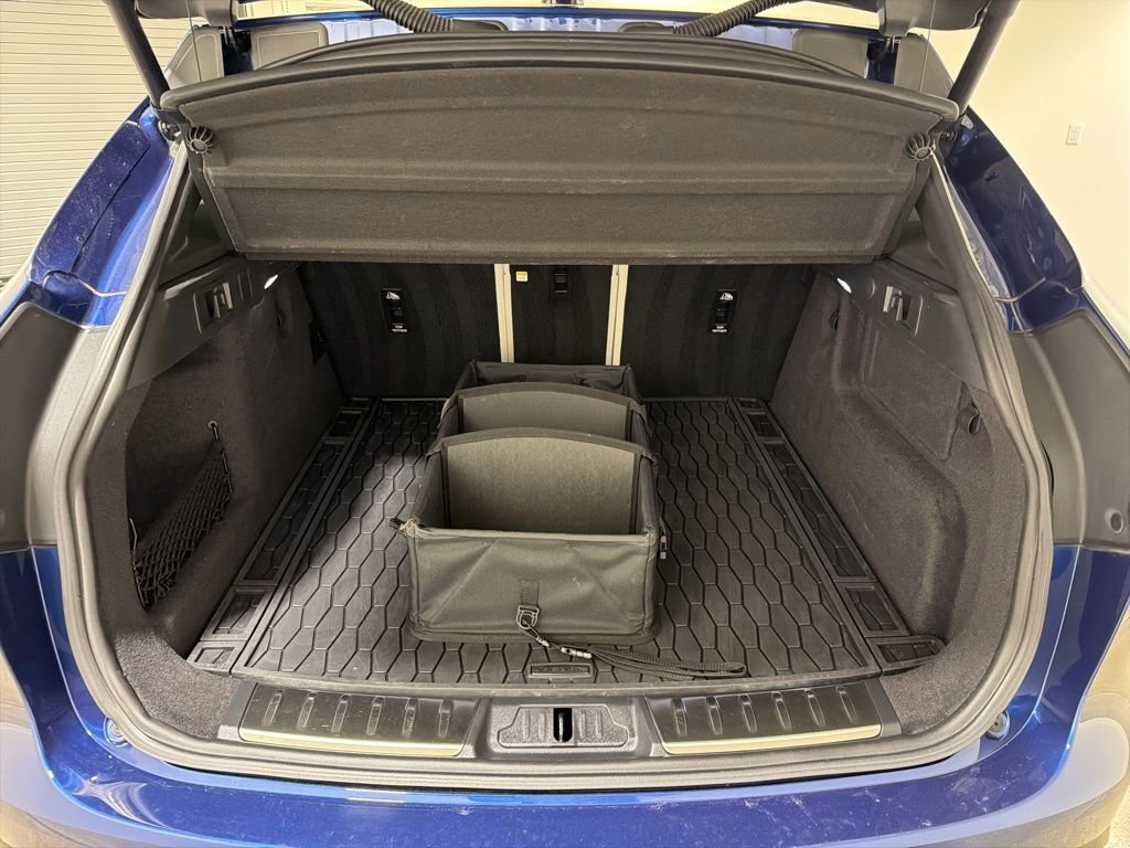 Used 2023 Jaguar F-PACE S AWD/4WD image 29