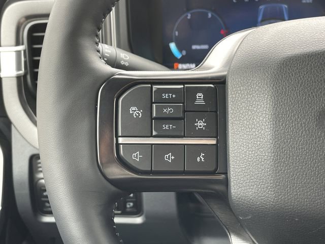 New 2026 Ford F450 Platinum w/ FX4 Off-Road Package image 31
