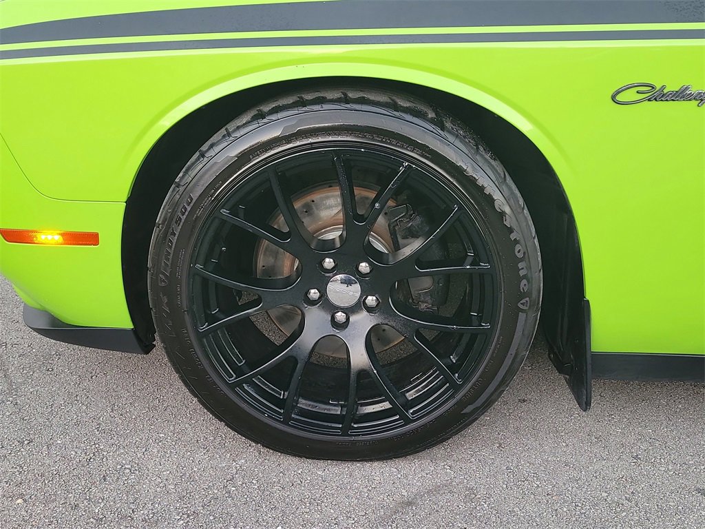 Used 2015 Dodge Challenger R/T Plus image 7