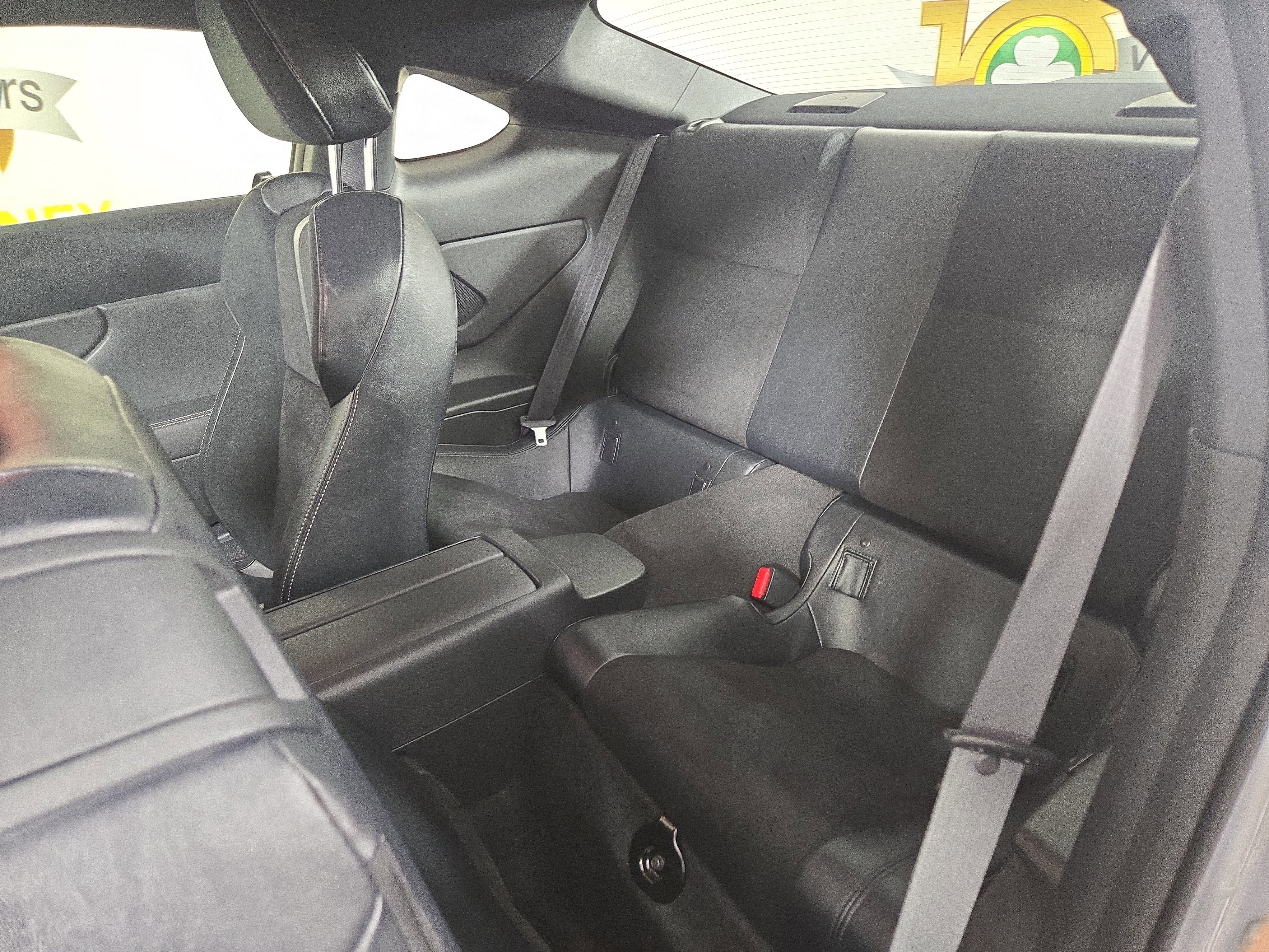 Used 2025 Toyota GR86 Premium w/ ALL Weather Mat Package (TMS) image 12