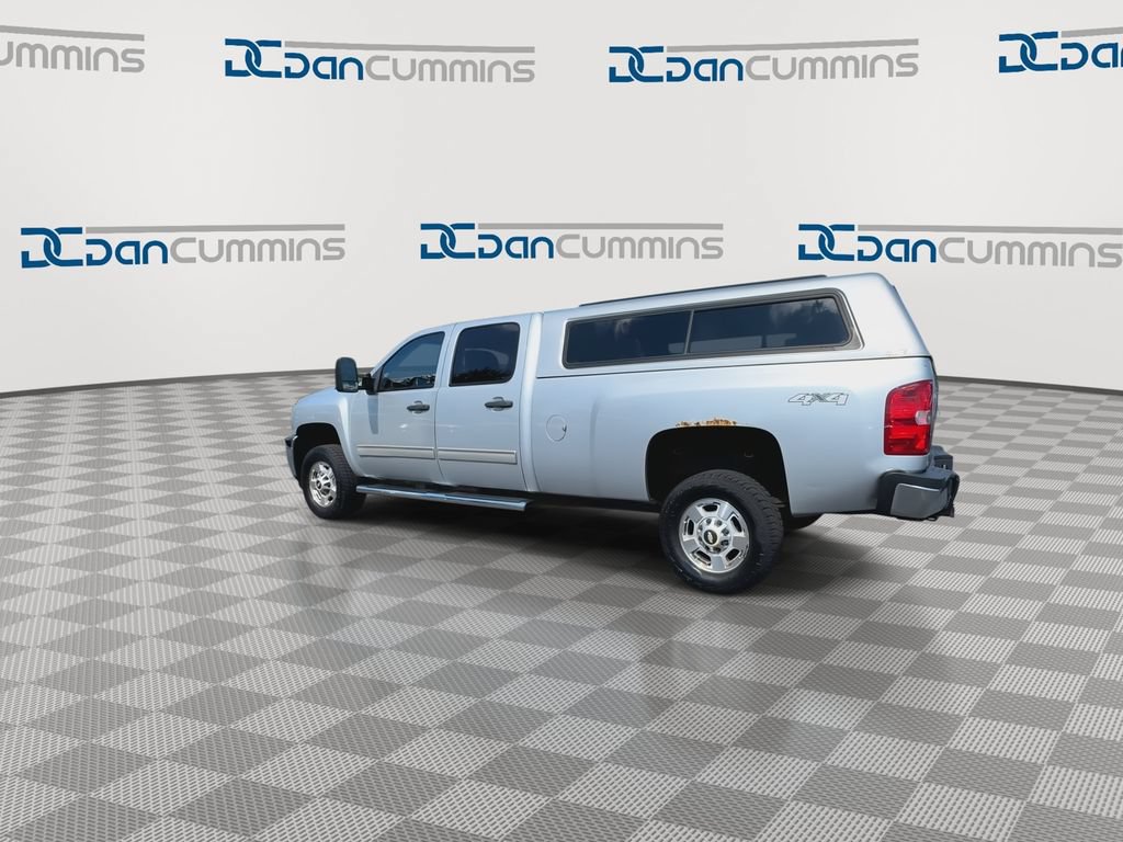 Used 2014 Chevrolet Silverado 2500 LT w/ Interior Plus Package AWD/4WD image 6