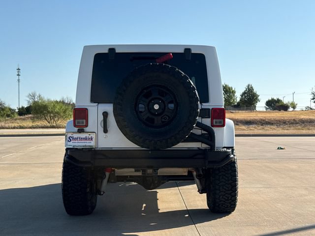 Used 2012 Jeep Wrangler Unlimited Rubicon w/ Dual Top Group AWD/4WD image 8