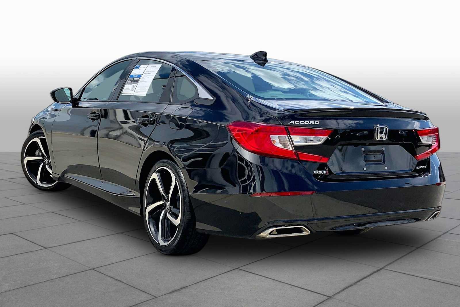 Used 2022 Honda Accord Sport image 12