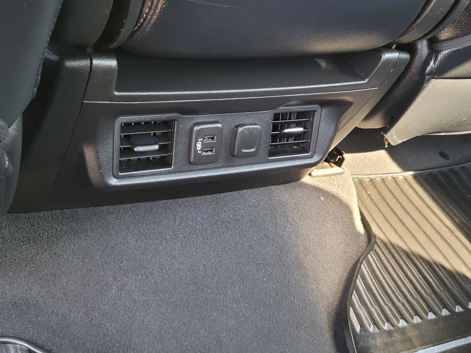 Used 2021 GMC Sierra 1500 Elevation w/ Driver Alert Package I RWD image 17