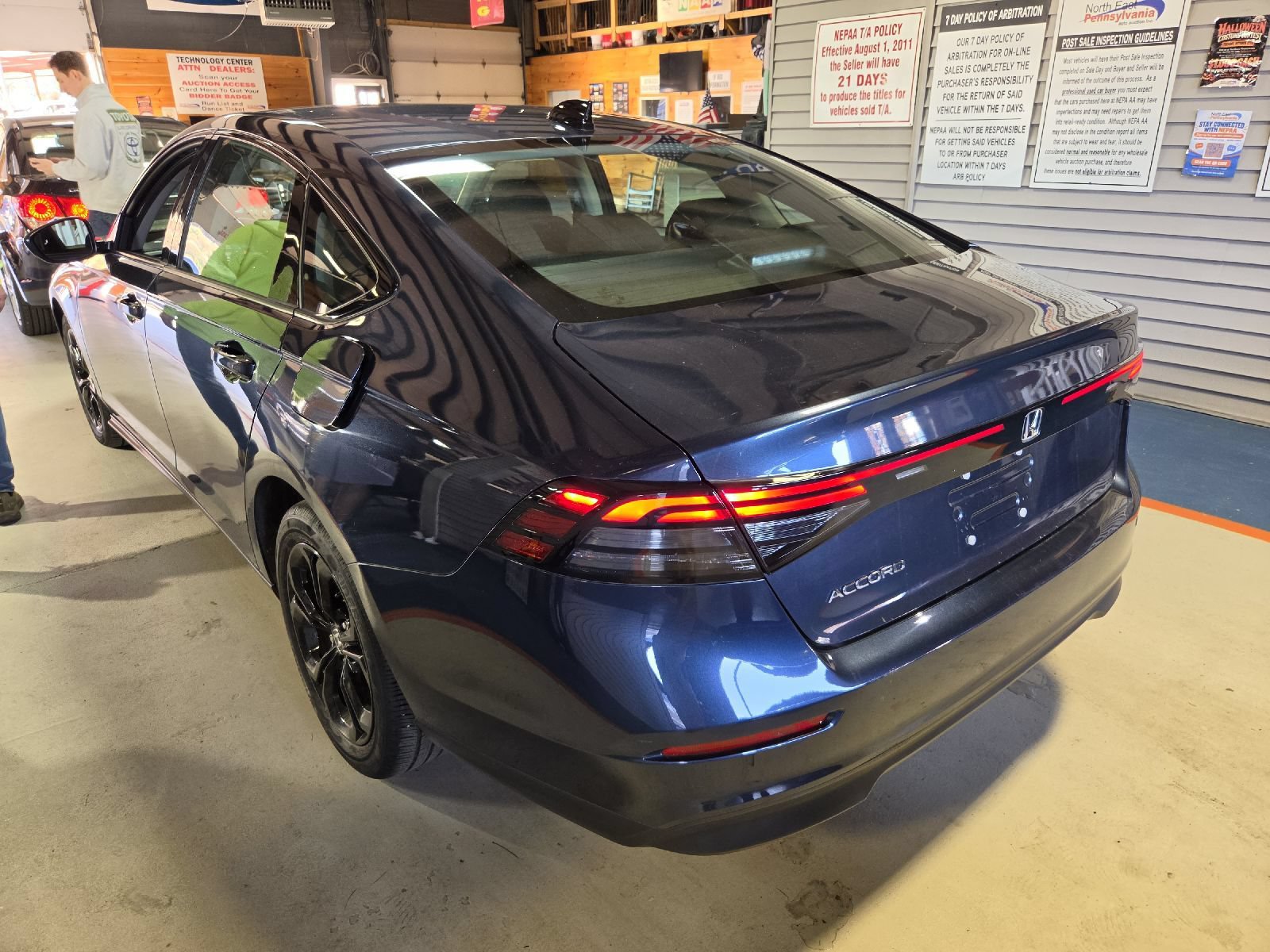 Used 2025 Honda Accord SE image 2