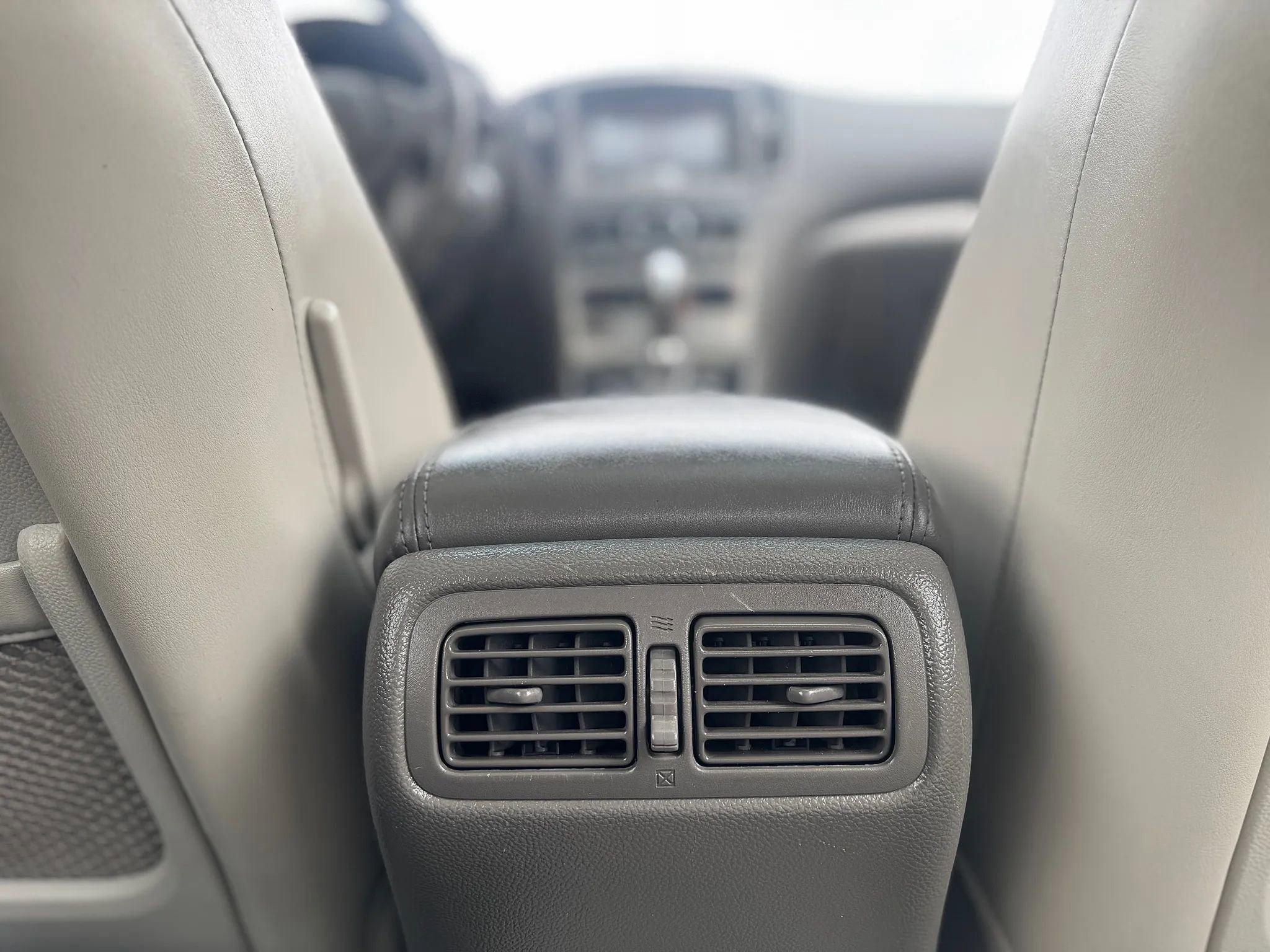 Used 2011 INFINITI G25 Journey w/ Moonroof Pkg image 28