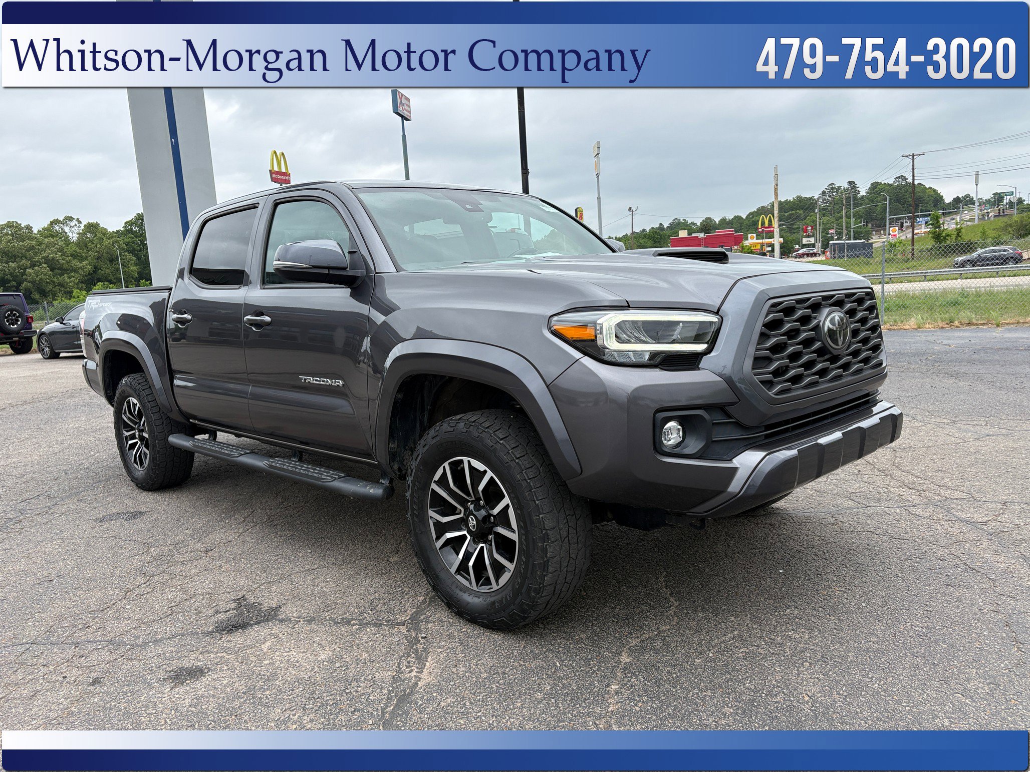 Used 2021 Toyota Tacoma TRD Sport w/ Technology Package RWD image 3