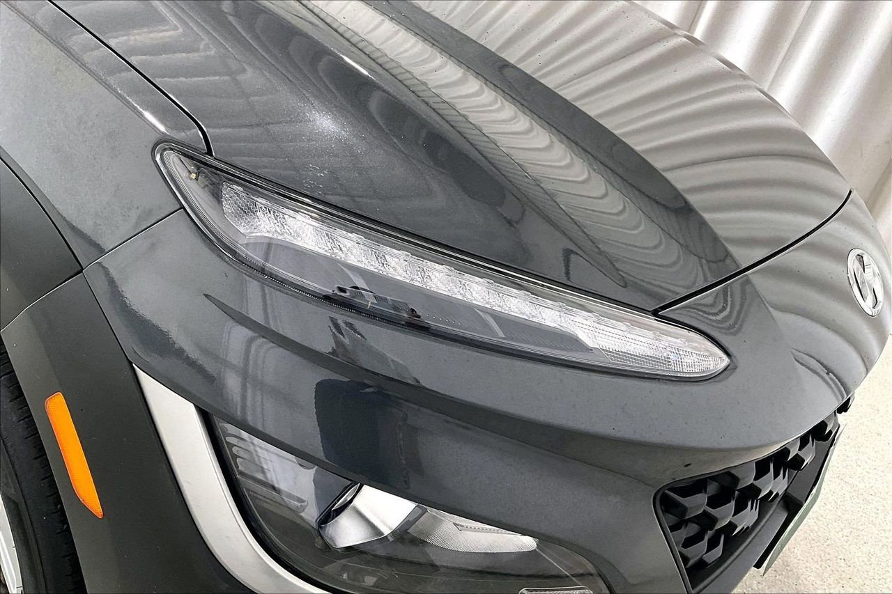 Used 2023 Hyundai Kona SEL AWD/4WD image 12